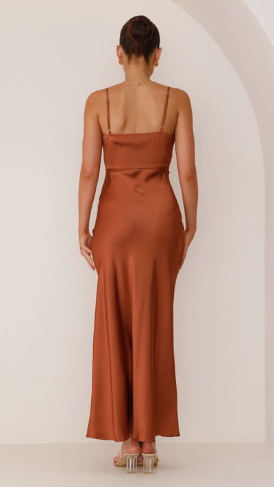 Ilana – Robe Longue Élégante