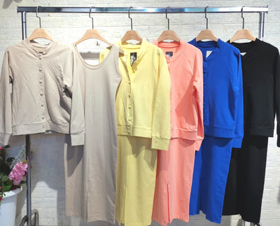 Karin™ | Robe midi en tricot côtelé & ensemble veste bomber