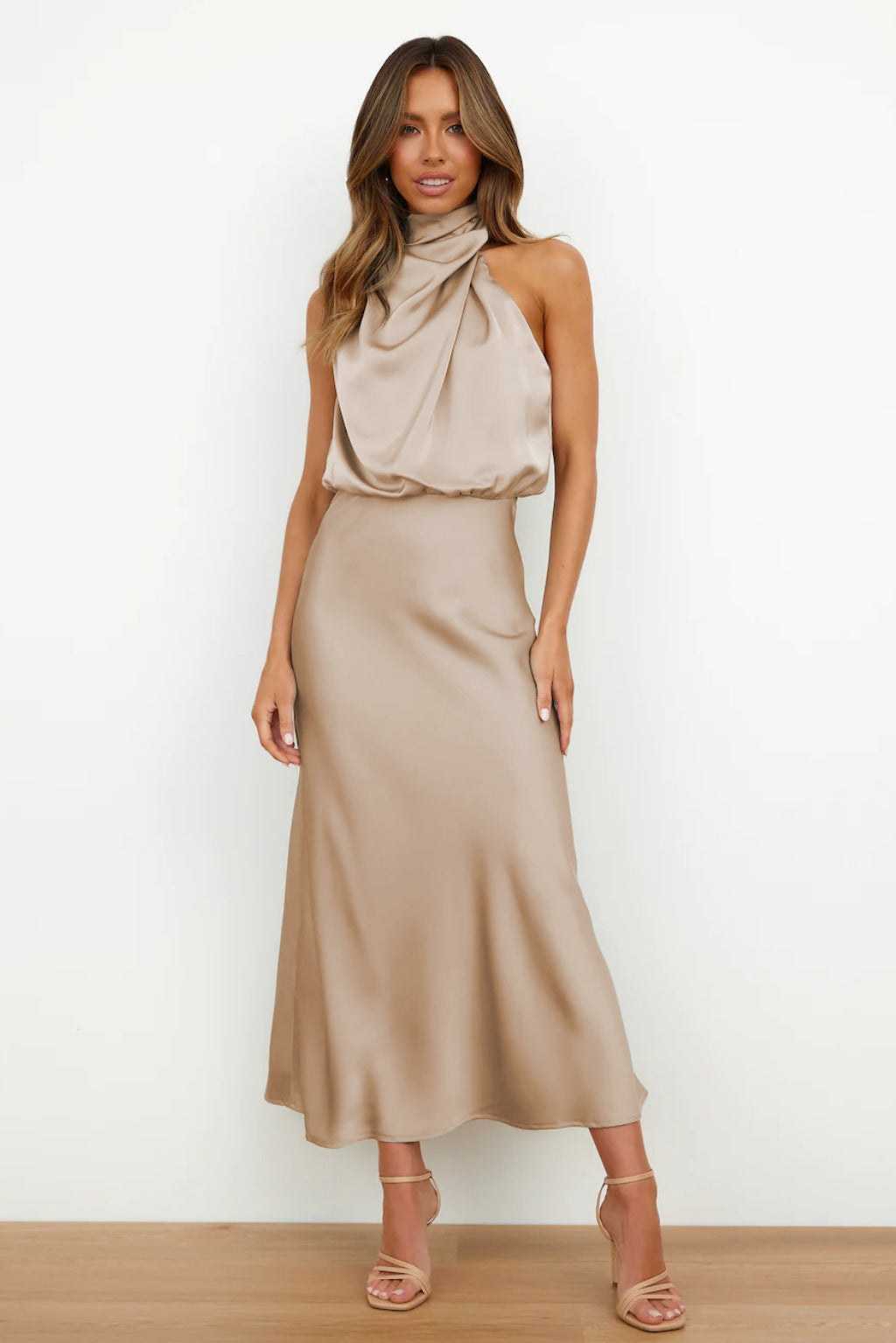 Lydia | Robe longue à dos nu