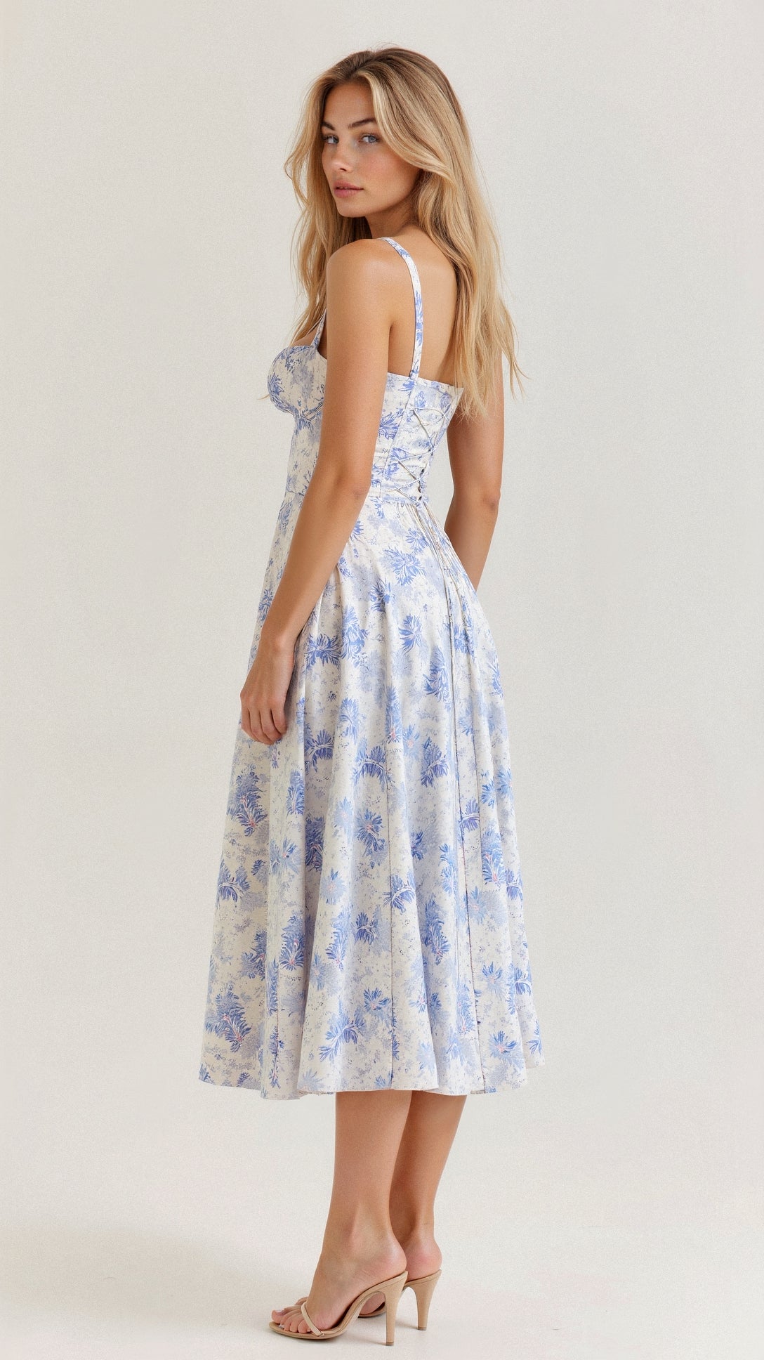 Natalia | Robe à la taille